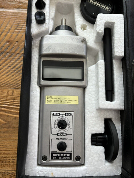 SHIMPO DT-105 DIGITAL HANDHELD TACHOMETER W/ INSTRUCTIONS, ACCESSORIES & CASE