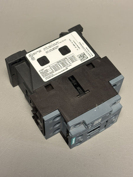 Siemens Sirius LEN00C003277B 277V 30A 15HP Lighting Contactor