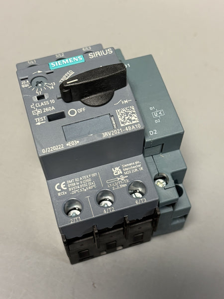 Siemens  3RV2021-4BA10  Circuit Breaker W/ 3RV2902-1AF0 UNDERVOLTAGE RELEASE