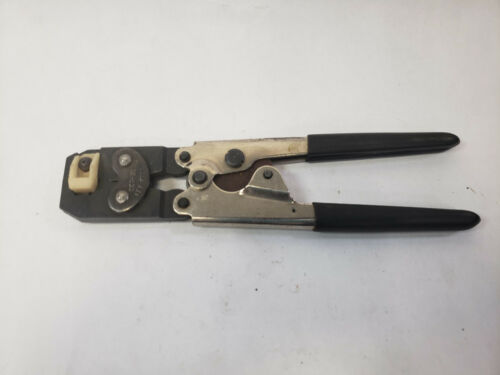 ITT Cannon CCT-UBC Hand Crimper Crimping Tool 22-18 30-24