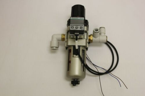 panasonic DP2-22 Pressure Sensor & SMC AW30-03B FILTER REGULATOR 3 valve (658)