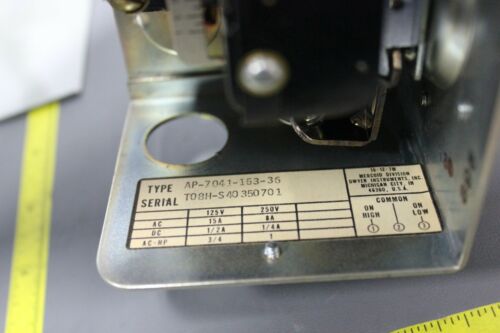 MERCOID CONTROL PRESSURE CONTROL AP-7041-153-36 (S7-3-56)