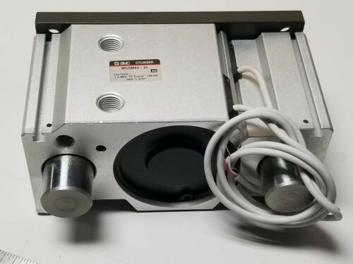 New SMC Pneumatic Compact Guided Cylinder, Slide Bearing MGQM63-25