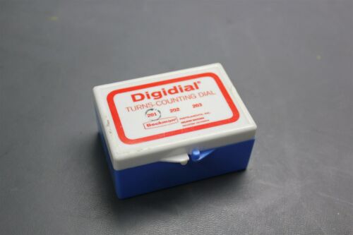 BECKMAN HELIPOT DIGIDIAL TURNS COUNTING DIAL MODEL 201 (C1-4-209A)
