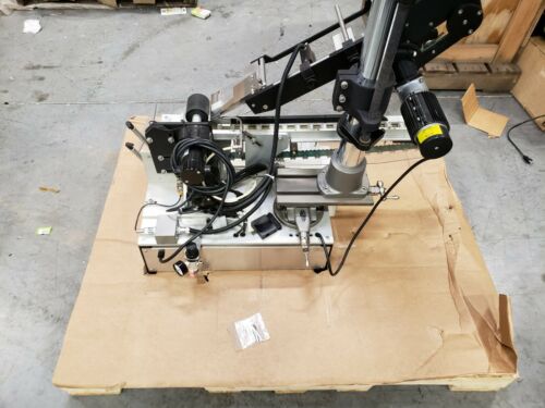 Barry Wehmiller Accraply 6101 Pressure Sensitive Benchtop Labeler