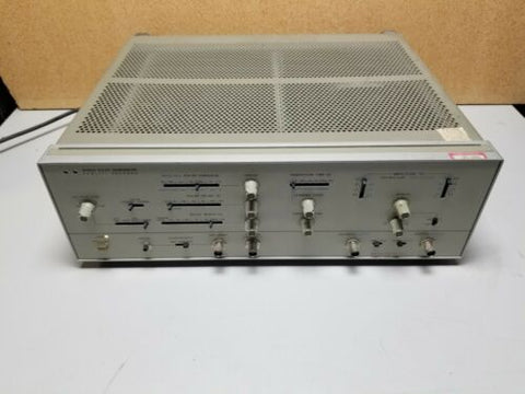 HP 8082A Pulse Generator