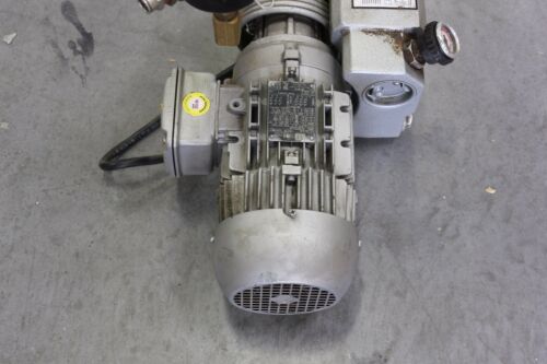 Airtech Rotary Vane Vacuum Pump With Motor L12-G1 7CFM 2.0 TORR