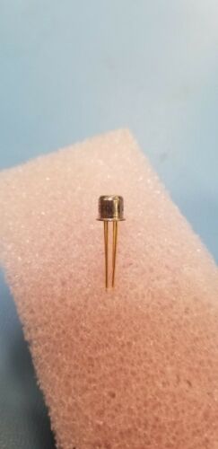5 Unused Motorola MRF904 RF Power Transistor - Gold Leads