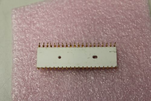 Vintage AMI Gold/Grey Trace CPU Chip Processor (D)