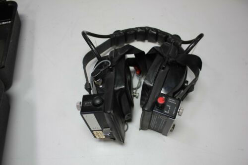 EARMARK Series 4 Headset with case (300)