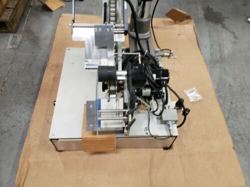 Barry Wehmiller Accraply 6101 Pressure Sensitive Benchtop Labeler