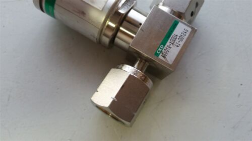 CKD HI PURITY STAINLESS STEEL DIAPHRAGM VALVE WITH ACTUATOR AGD01R-X0004
