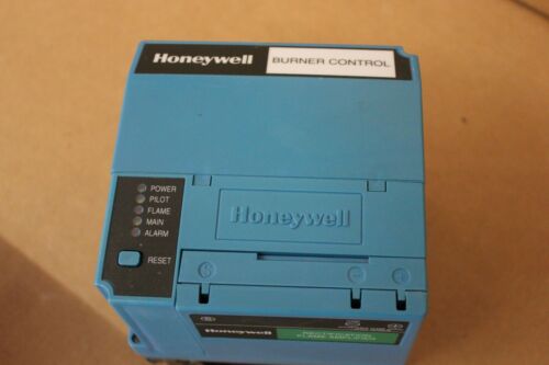Honeywell Burner Control With Flame Amplifier RM7895A1014 R7847A1033 ST7800A1054