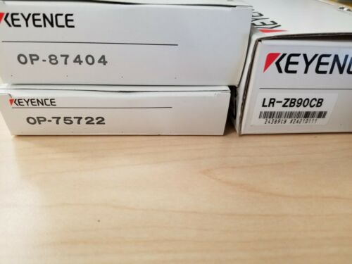 New Keyence Laser Distance Sensor + Cable + Bracket LR-ZB90CB OP-87404 OP-75722