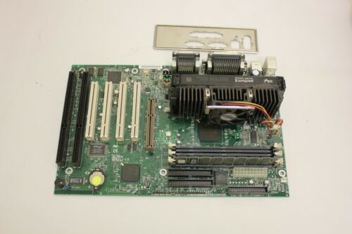 Intel Pentium II 720930-213 Motherboard IUS293028831 w/ 32 Mb Ram