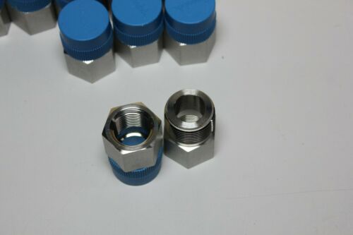 10 New Swagelok Stainless Reducing Bushing Fittings SS-12-RB-8