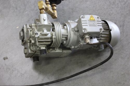 Airtech Rotary Vane Vacuum Pump With Motor L12-G1 7CFM 2.0 TORR