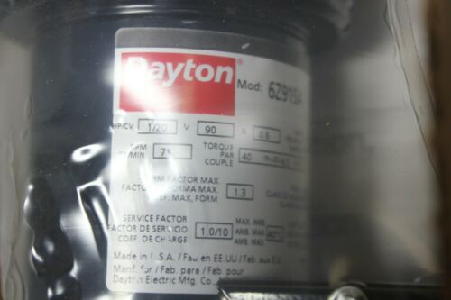 New Dayton Gear Motor Gearmotor 25:1 1/20hp 71rpm 6Z915A