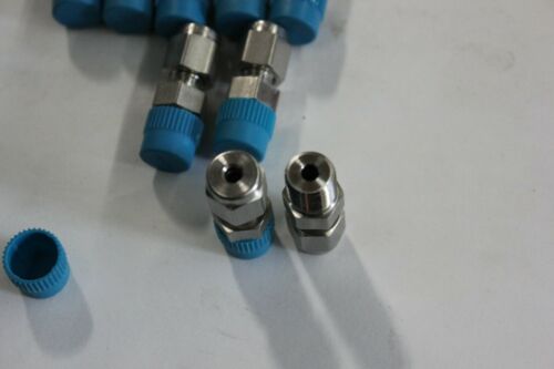 9 New Swagelok Stainless Steel Male Connector Fittings SS-200-1-2