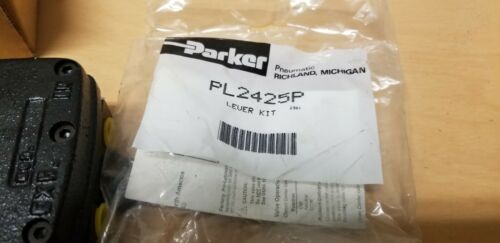 Parker PL25 1/4" Pneumatic Air Directional Control Valve