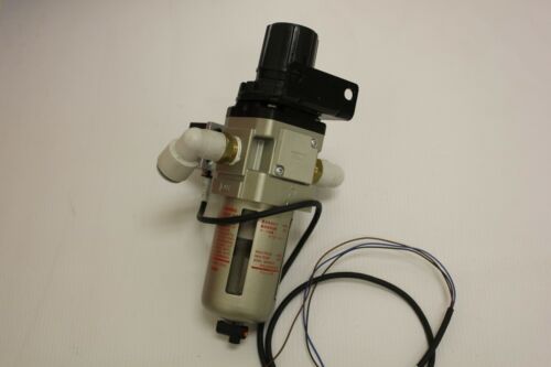 panasonic DP2-22 Pressure Sensor & SMC AW30-03B FILTER REGULATOR 2 valve