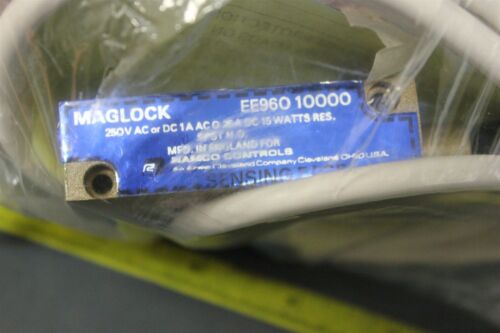 MAGLOK SWITCH EE96010000 (S17-3-111D)