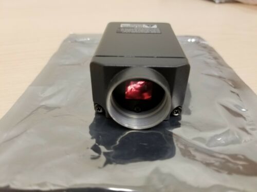 Hitachi Machine Vision CCD Camera KP-M3AN