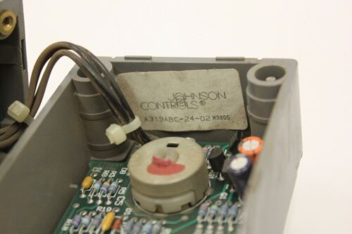 Johnson Controls A319ABC-24-02 Temperature Controller