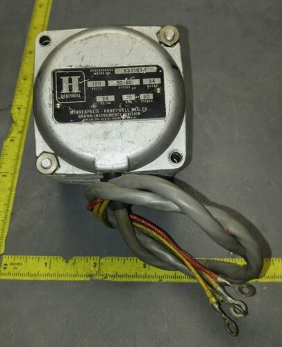 HONEYWELL SYNCHRONOUS MOTOR 687183-1 120V 24W