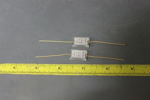 2 UNUSED CORNING GLASS CAPACITORS WITH GOLD LEADS 820PF