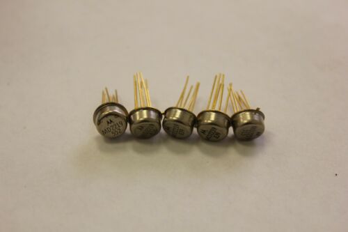 5 Motorola MD2219 Transistors