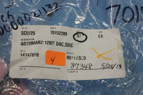 97 New Analog Devices 12 Bit DAC SOIC AD7390ARZ