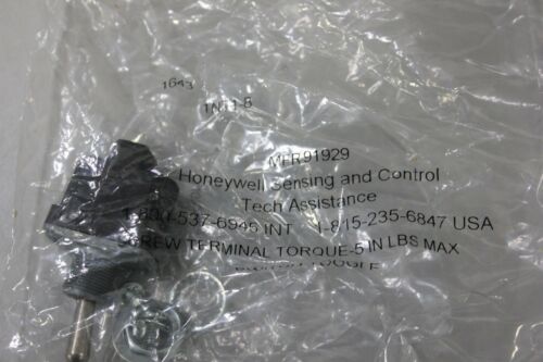 Honeywell 1NT1-8 Toggle Switch SPDT 10A 125V ON-MOMENTARY